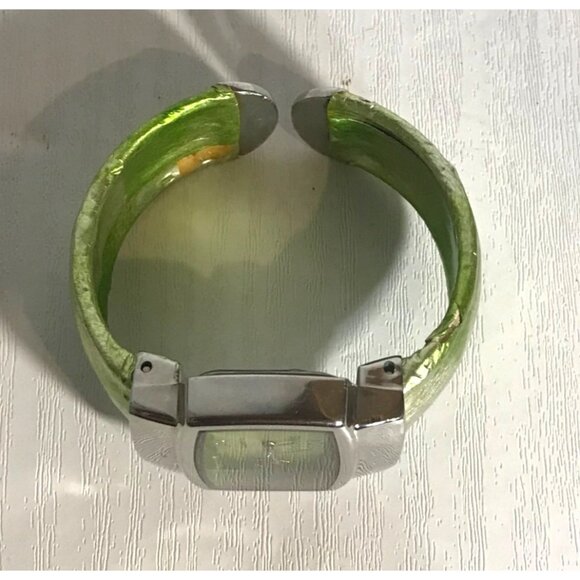 Suisse Womens Watch Green Bangle Bracelet Stainless Steel P259 Japan Movement - Picture 5 of 7